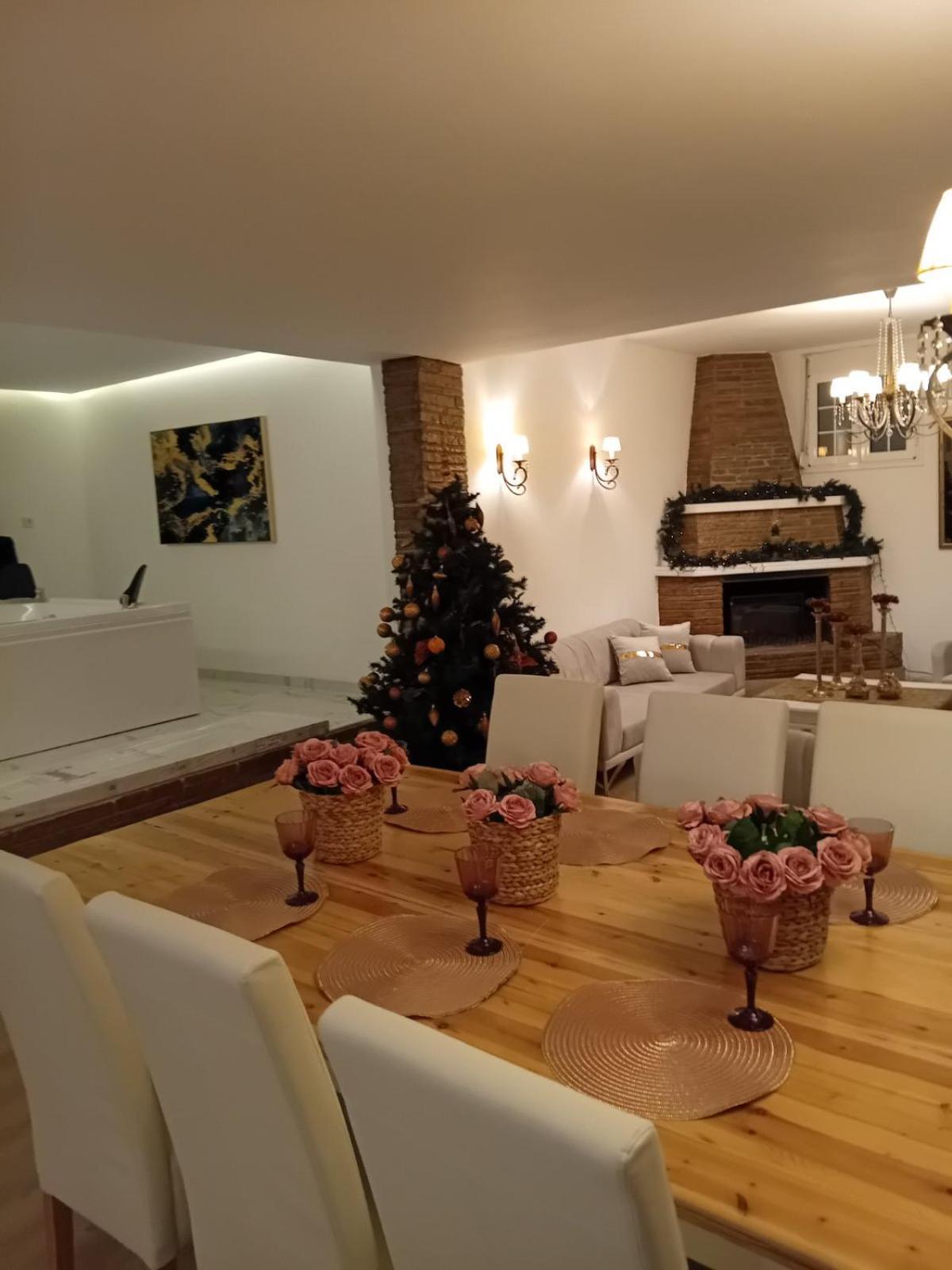Meteora Grande Luxury Suite & Spa Villa Kalambaka Exterior foto